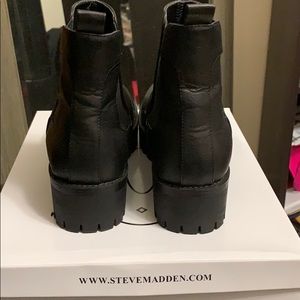 steve madden harrison platform chelsea boot